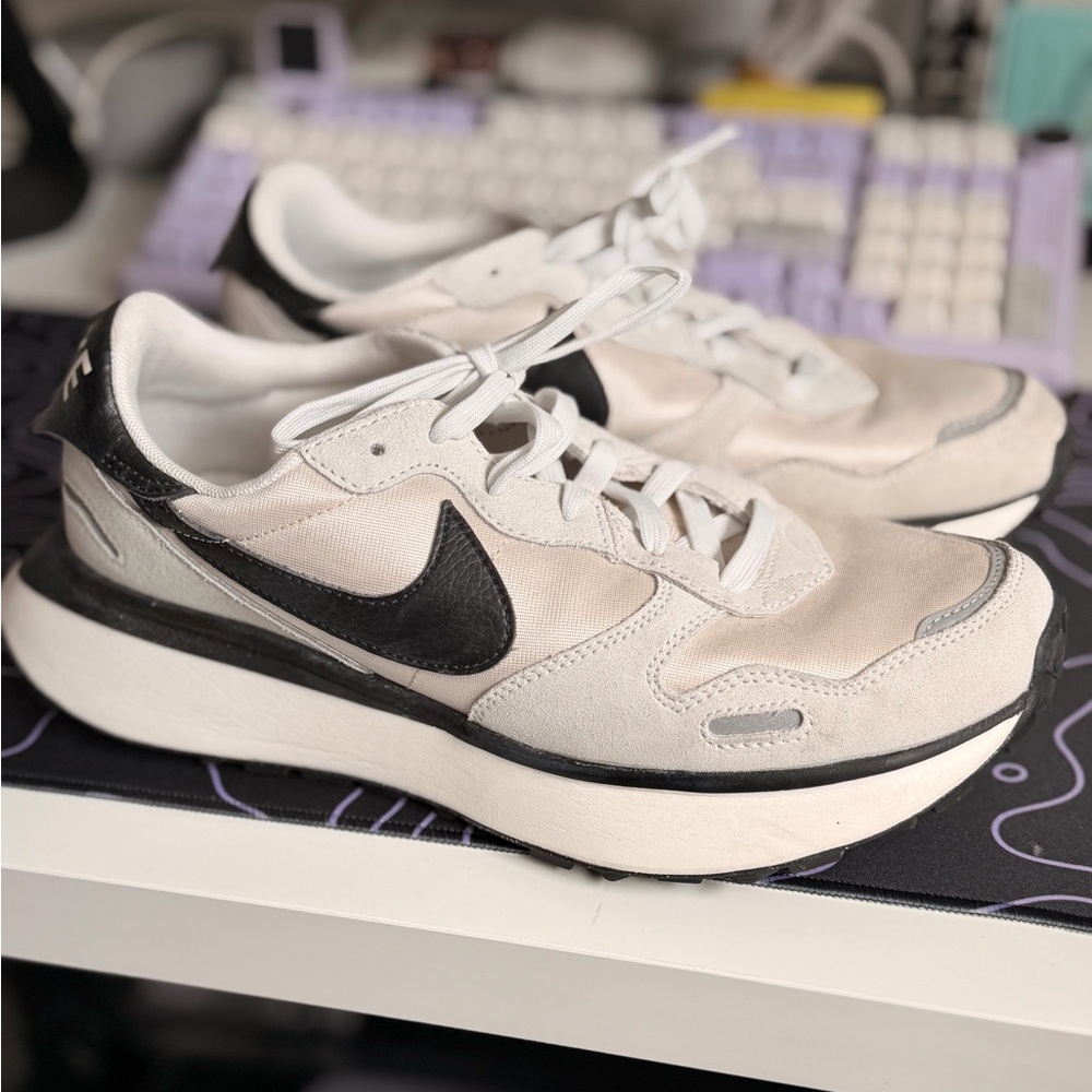 Nike phoenix waffle in sail black sz9.5 w